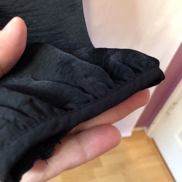 Old Navy Black Top - Picture 4 of 8